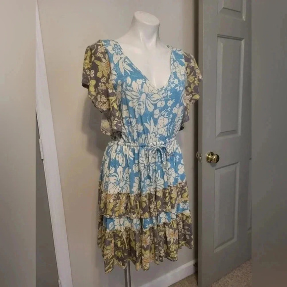 Daily Practice Anthropologie Tiered Ruffle Floral Flutter Sleeve Mini Dress(XS) - Picture 3 of 13